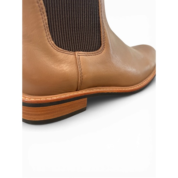 NEW SIZE 9 Nisolo All Weather Chelsea Boots Tan Leather Side Zip Women Size 9 - Picture 6 of 11